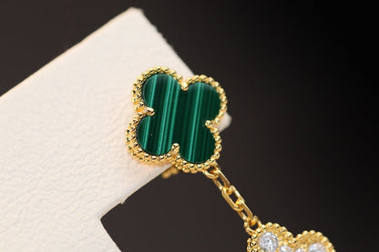[Opulent Aurora]CLOVER EARRINGS GOLD MALACHITE DIAMOND 3 MOTIF