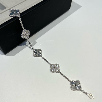 [Amore Jewelry]CLOVER 5 MOTIF SILVER DIAMOND BRACELET