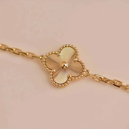 [Amore Jewelry] CLOVER 5 MOTIF LASER BRACELET COLLECTION